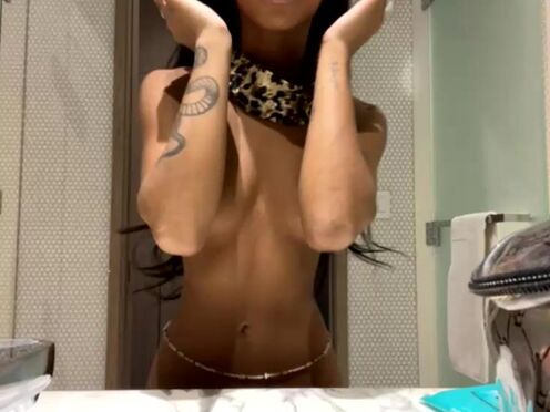 Bria Backwoods aka briabackwoods onlyfans cute girls fuck sex toy
